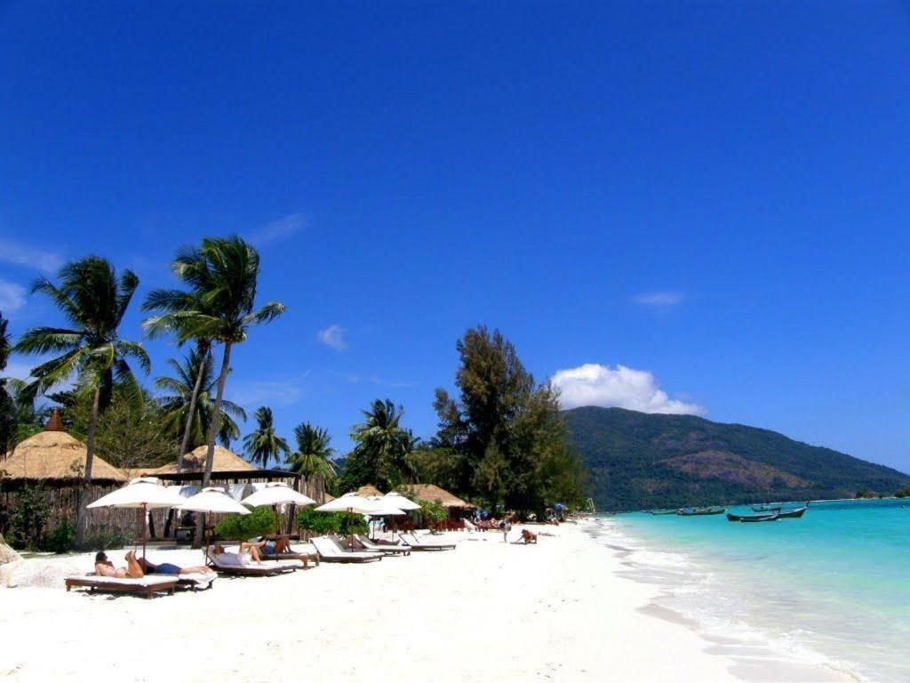 The Breeze Lipe Resort Екстериор снимка